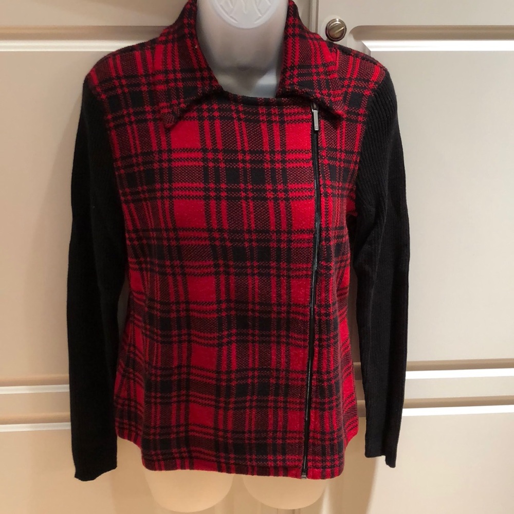 NWT Chaps asymmetrical zip sweater. Size S.